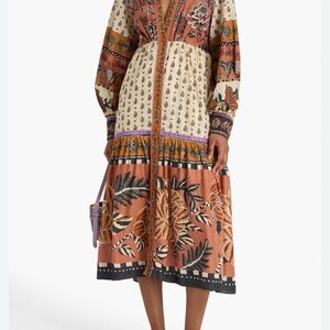 FARM Rio Multicolor Floral Ainika Flora V-Neck